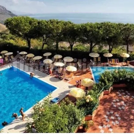 Pianeta Maratea Aparthotel 4*